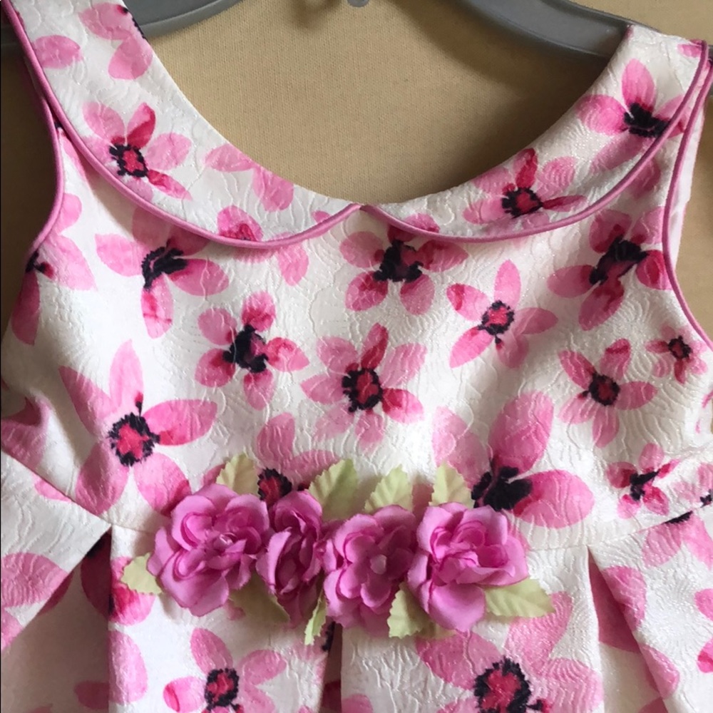 Spring time party dress - Picture 3 of 7
